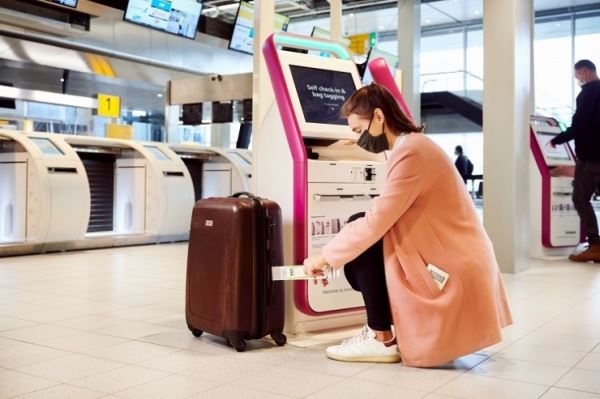 Amadeus проводит испытание бесконтактной технологии самостоятельной сдачи багажа в аэропорту Хитроу