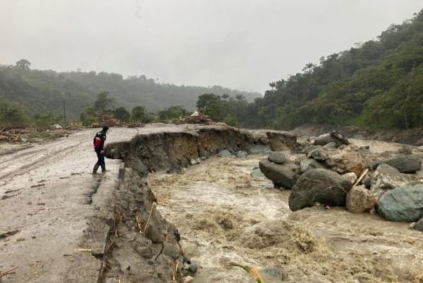 В центральных частях Эквадора произошли наводнения, есть жертвы
