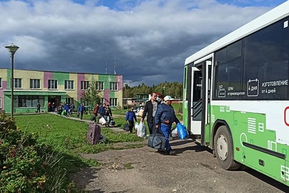 Власти рассказали о вывозе мигрантов из общежития в Подмосковье после убийства